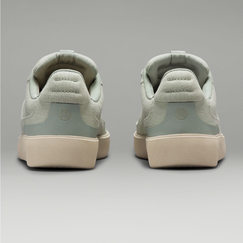 Women’s Lululemon Cityverse Jade Grey Green Natural Ivory Palm Court Sneakers8.5 - Picture 5 of 12